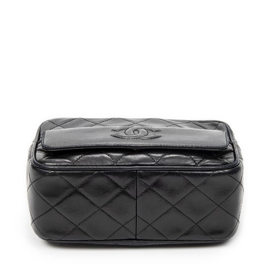 Chanel CC Tassel Camera Crossbody en negro Cuero de ternero - Image 6