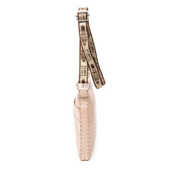 Fendi Front Pocket Crossbody  en  rosa Cuero de ternero - Image 3