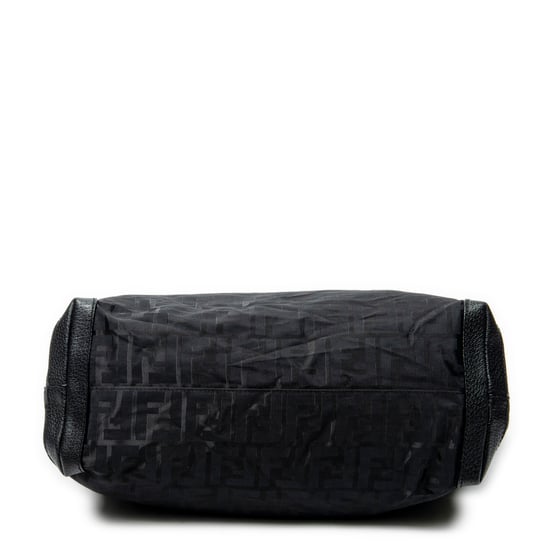Fendi Medium Belt Tote  en  negro Lienzo - Image 6