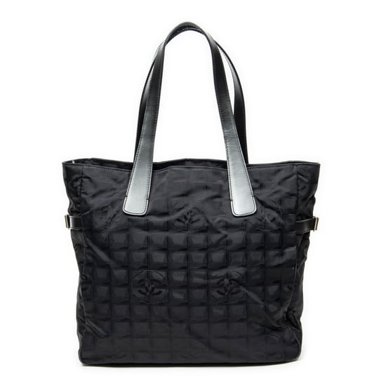 Chanel New Travel Line Zip Shopping Tote en negro Lienzo - Image 1