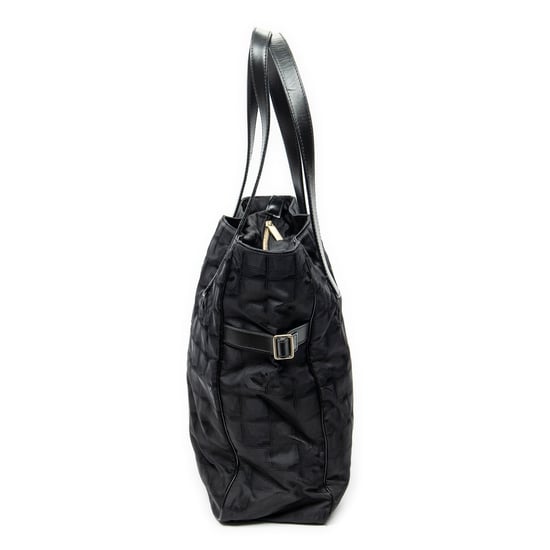 Chanel New Travel Line Zip Shopping Tote en negro Lienzo - Image 3