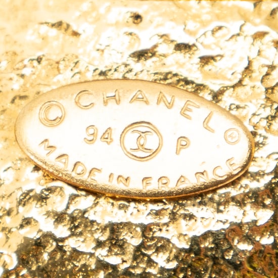 Chanel CC Cross Brooch Pin en oro Acero inoxidable sin níquel - Image 3