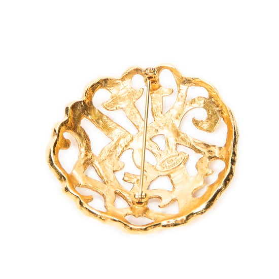 Chanel CC Brooch  en  oro Acero inoxidable sin níquel - Image 2