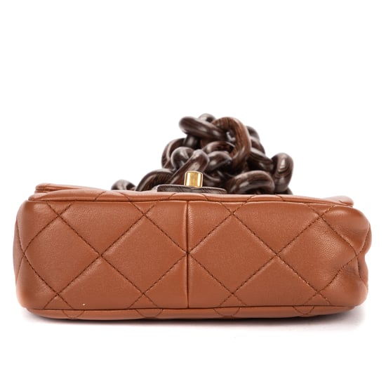 Chanel 2023 Mini Wenge Wood Flap Bag Mini en Brown Cuero de ternero - Image 6
