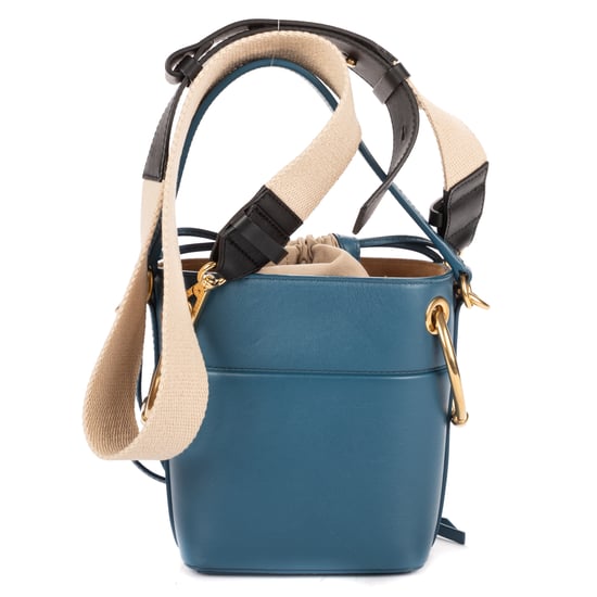 Chloé Mini Roy Bucket Mini en  azul Cuero de ternero - Image 5