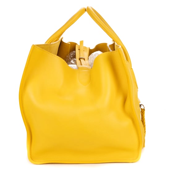 Celine Large Phantom Luggage Large en amarillo Cuero de ternero - Image 4
