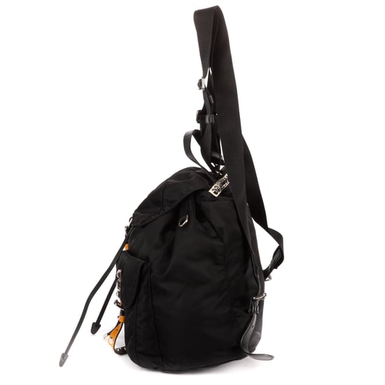 Prada Double Pockets Studded Backpack en negro Lienzo - Image 3