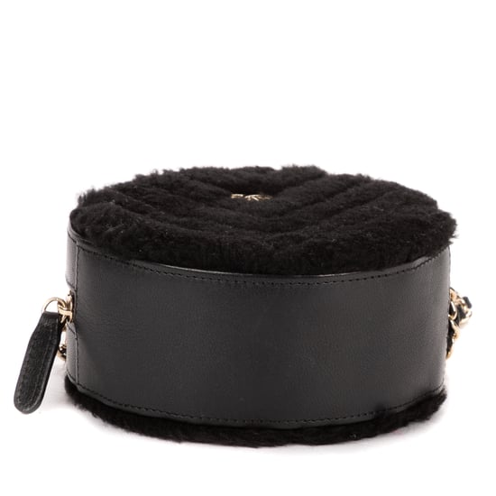 Chanel CC Shearling Chevron Round Crossbody  en  negro Cuero de ternero - Image 6