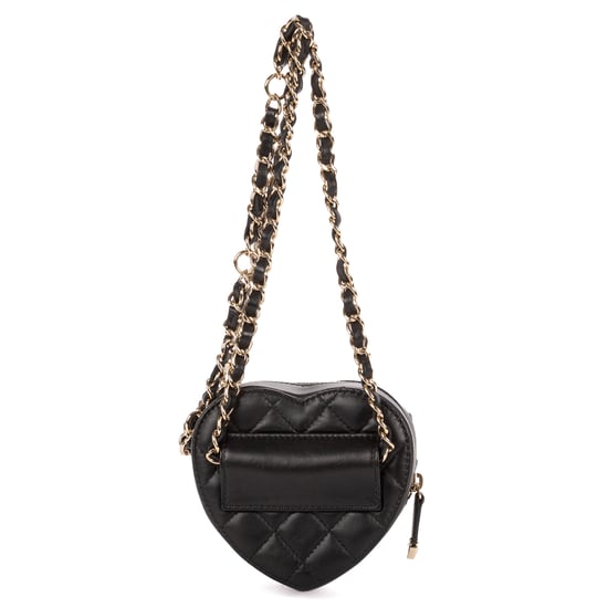 Chanel Heart Belt Bag  en  negro Cuero de ternero - Image 5