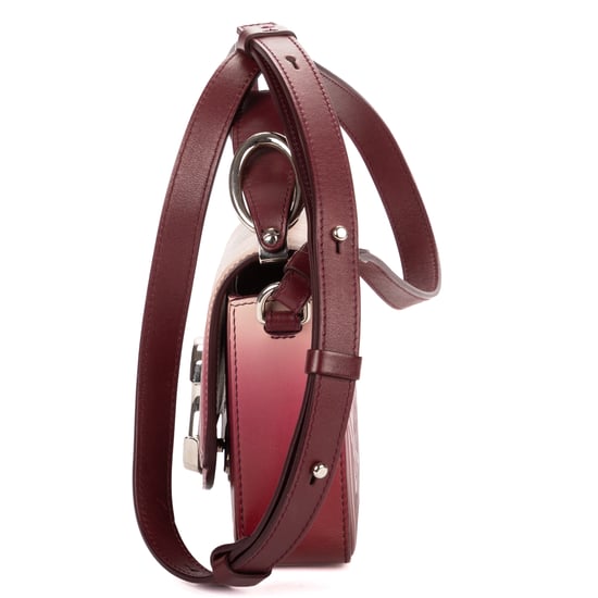 Chloé C Flap Crossbody en Borgoña Cuero de ternero - Image 3