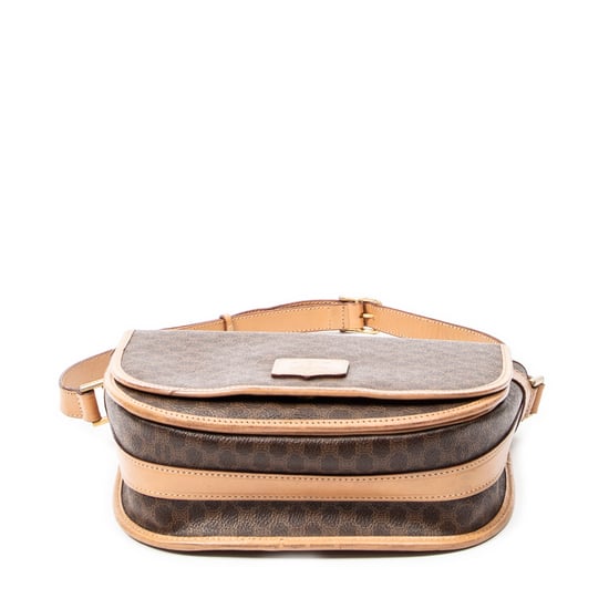 Celine Flap Crossbody en marrón Lienzo recubierto - Image 6