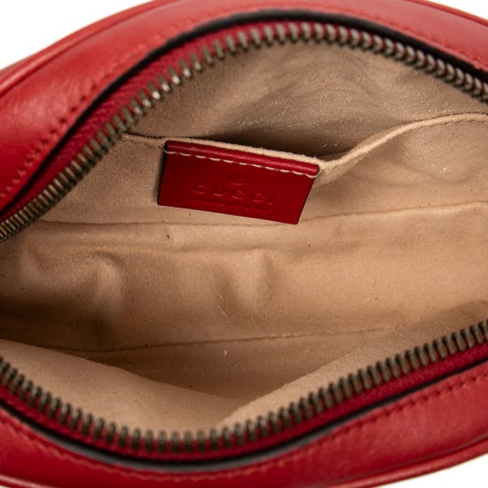 Gucci GG Marmont Belt Bag en Red Cuero de ternero - Image 4