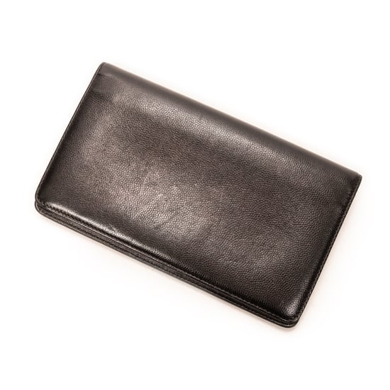 Chanel L-Yen Bifold Wallet  en  negro Cuero de ternero - Image 2