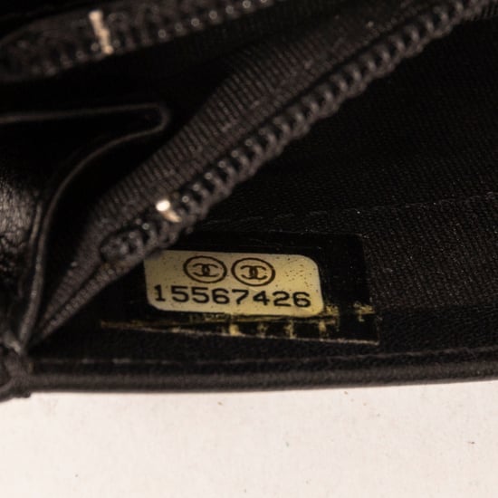 Chanel L-Yen Bifold Wallet  en  negro Cuero de ternero - Image 4