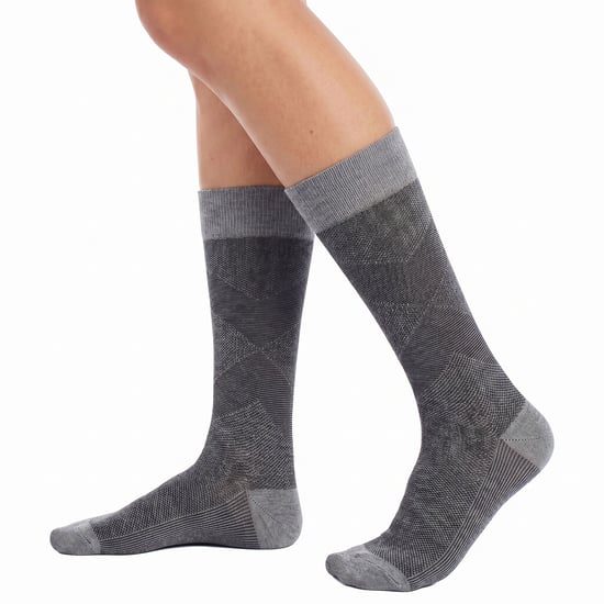 6 Pares de Calcetines Altos Sin Costuras de Bambú para Hombre S17630 - Image 2