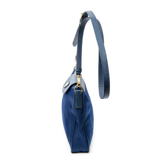 Prada Small Zip Crossbody  en  Blue Lienzo - Image 3