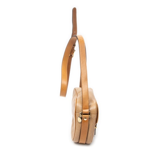 Celine Vintage Buckle Flap Crossbody en Bronceado Cuero de ternero - Image 4
