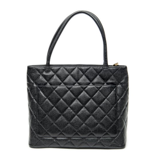 Chanel Timeless Medallion Tote en negro Cuero de ternero - Image 5