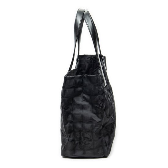 Chanel New Travel Line Medium Shopping Tote en negro Lienzo - Image 3