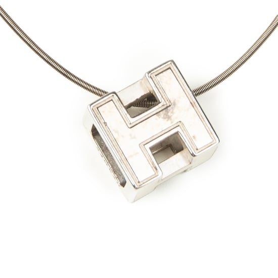Hermès H Cube Pendant Necklace en marfil Acero inoxidable sin níquel - Image 4