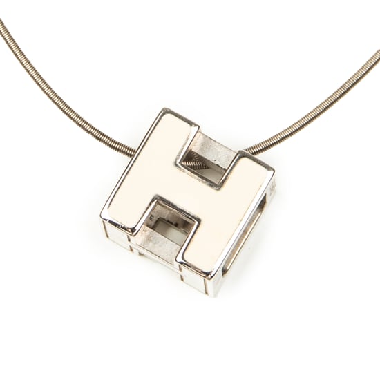 Hermès H Cube Pendant Necklace en marfil Acero inoxidable sin níquel - Image 6