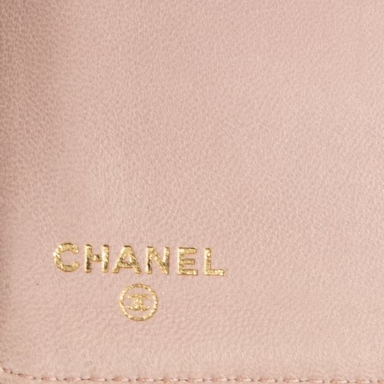 Chanel CC Wild Stitch L Yen Wallet en rosa Cuero de ternero - Image 5