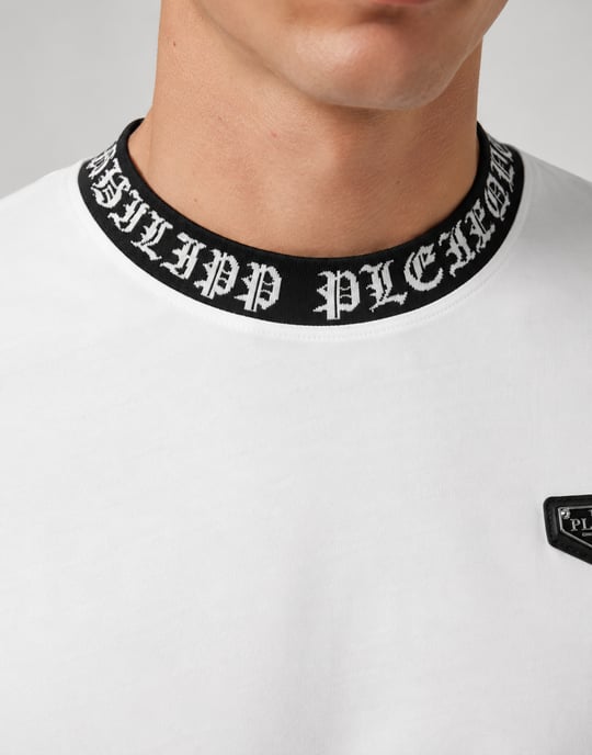 Camiseta De Cuello Redondo Y Manga Corta - Image 3