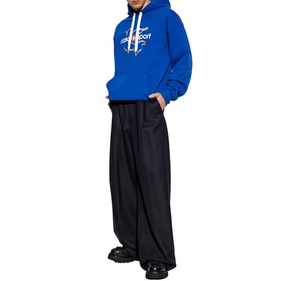 Sudadera con logo deportivo en azul - Image 4