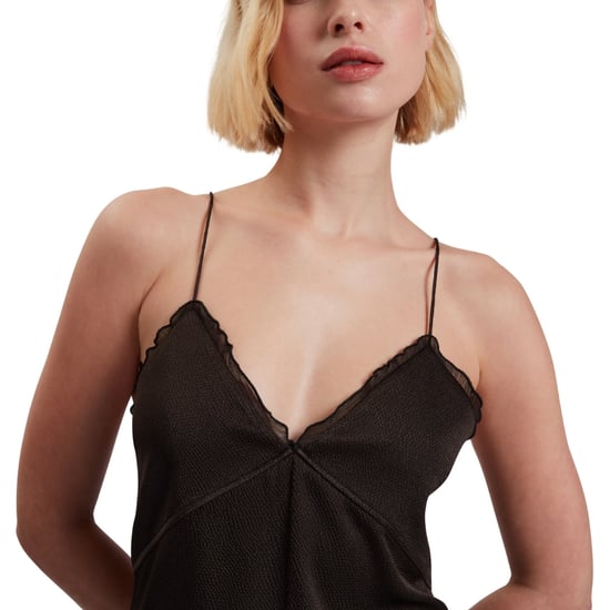 Vestido Negro Lencero Mylra De Ted Baker Con Detalle De Volantes - Image 4