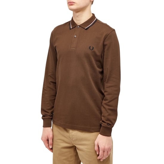 Camisa Polo De Manga Larga Fred Perry Negra Con Cuello De Doble Ribete Color Tabaco Quemado - Image 2