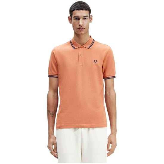 Polo Fred Perry Twin Tipped Color Óxido Claro - Image 3