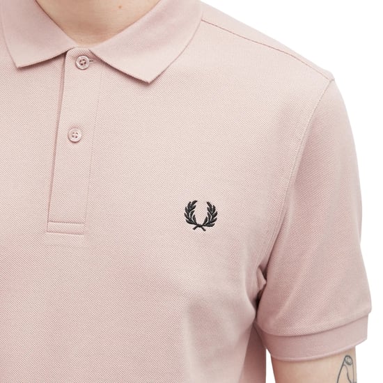 Polo Clásico Rosa Palo De Fred Perry - Image 4