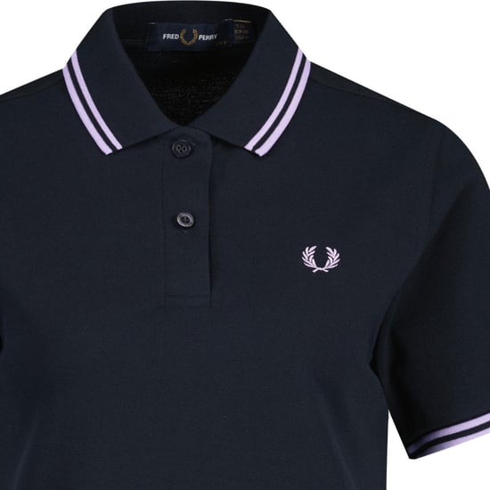 Camisa Polo Azul Marino Retro Fred Perry G3600 Con Doble Ribete - Image 3