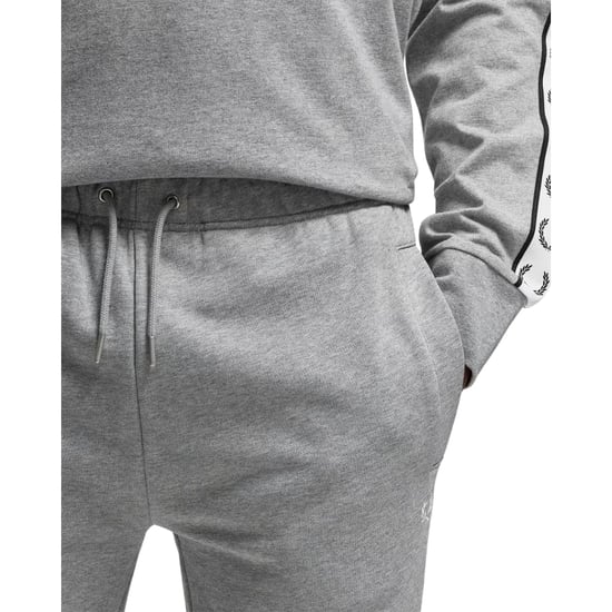 Pantalones Deportivos Grises Con Tejido Loopback De Fred Perry - Image 4