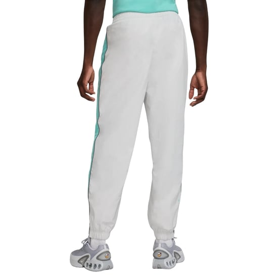Pantalones Tejidos Blancos Nike Air Nsw - Image 3