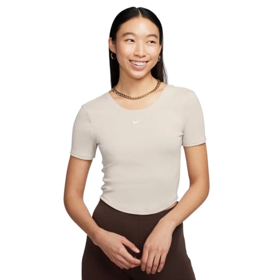 Top Ajustado Nike Para Mujer Con Espalda Escotada Y Ribete Mini-acanalado, Color Marrón Claro - Image 2