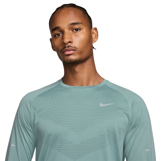 Camiseta De Running De Manga Larga Nike Dri-fit Adv Stride Verde - Image 4