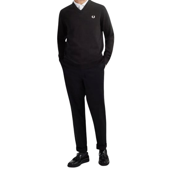 Jersey Negro Clásico Con Cuello En V De Fred Perry - Image 4
