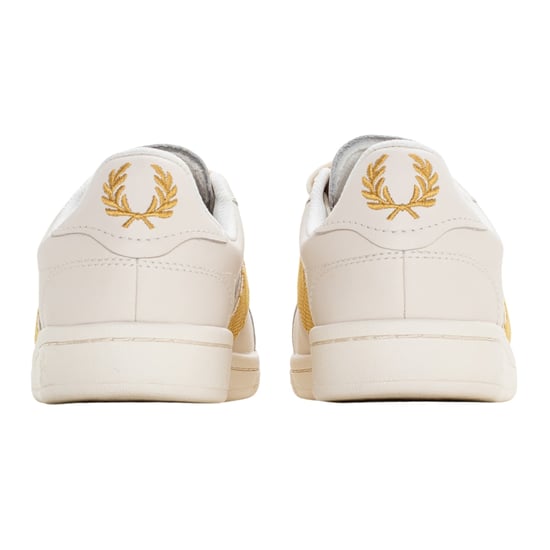 Zapatillas Fred Perry B721 Color Crudo Con Detalle De Cinta De Cuero - Image 4