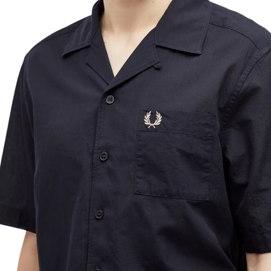 Camisa Ligera Texturizada Azul Marino De Fred Perry Para Vacaciones - Image 3