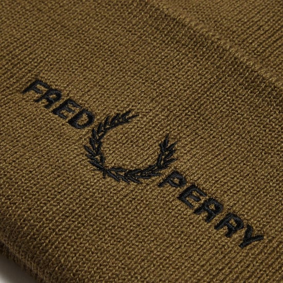 Gorro Fred Perry Bordado Color Piedra Sombreada - Image 3
