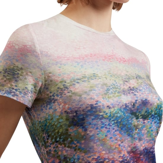Camiseta Rosa Ajustada Estampada Kaytee De Ted Baker - Image 5