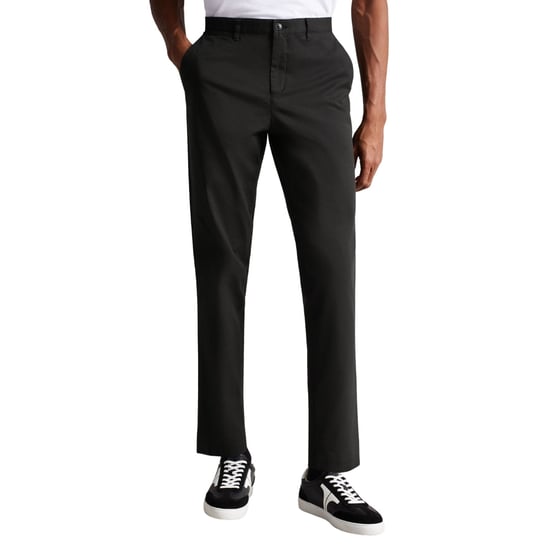 Pantalón Chino Negro De Corte Regular Genbee De Ted Baker - Image 3