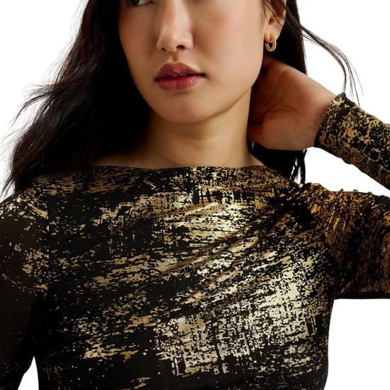 Top Ajustado De Malla Negra Con Estampado Metalizado Karenha De Ted Baker - Image 4