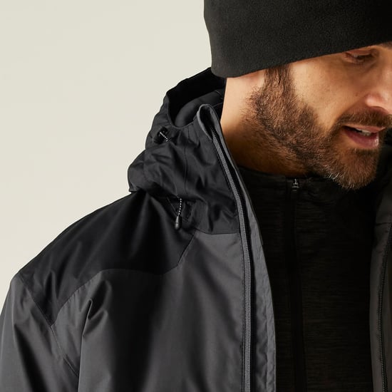 Regatta Chaqueta Impermeable Y Aislante Thornridge, Negro - Image 3