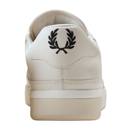 Zapatillas Fred Perry B300 De Piel Texturizada Color Porcelana - Image 3