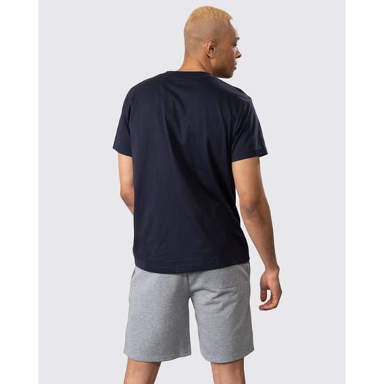 GANT D1. Tonal Archive Shield Men's T-Shirt - Image 6