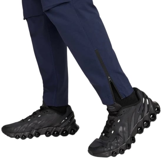 Pantalones Nike Tech Woven Azul Marino - Image 6