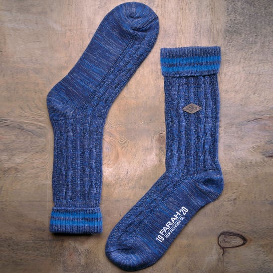 Paquete de 2 calcetines de algodón de punto por cable para hombre con parte superior vuelta - Image 4