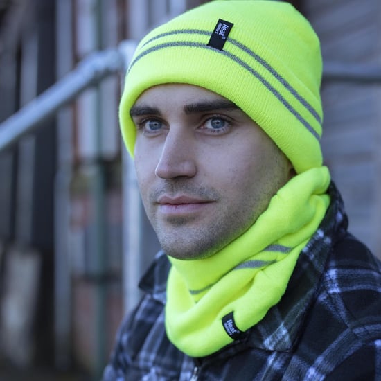 Gorro reflectante de alta visibilidad para hombre en naranja y amarillo - Image 4